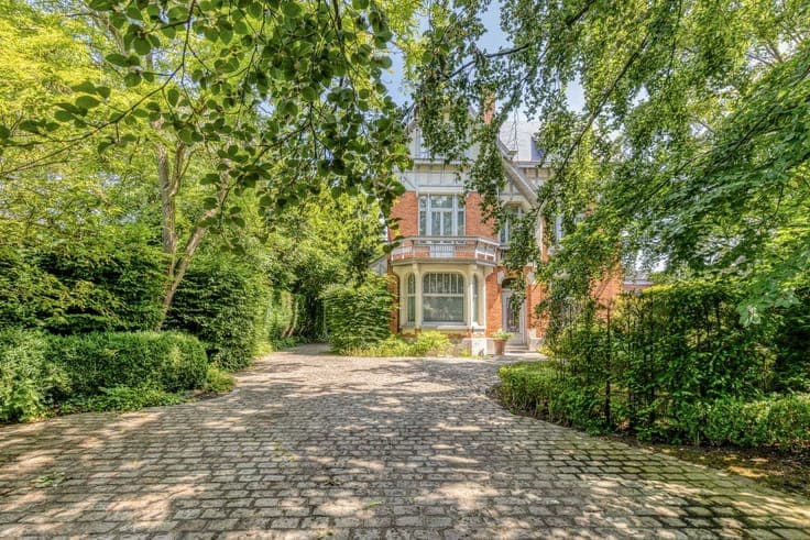 Exclusieve villa met 7 slaapkamers en schitterende tuin o...