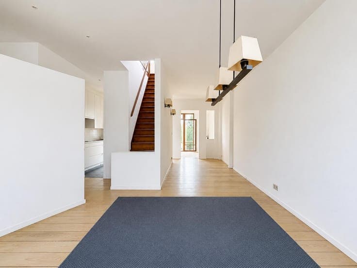 Uccle – Saint-Job, a charming 4-bedroom family home with a s