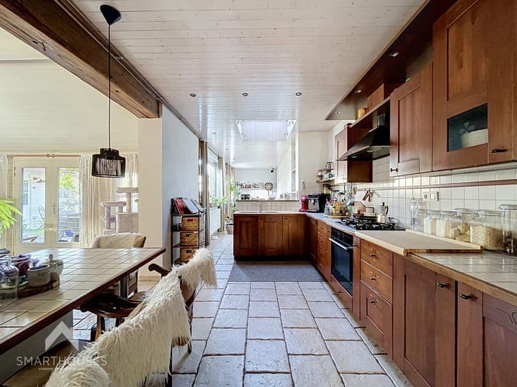 Cosy 3-bedroom home with garage