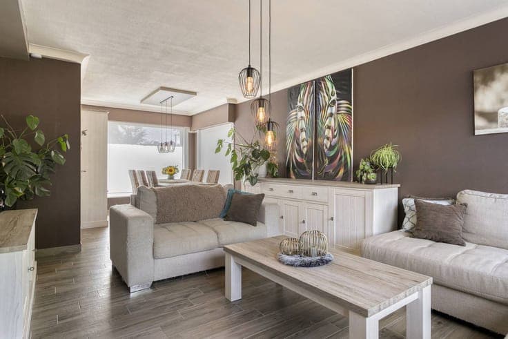 Ready to move in house with 4 bedrooms in Rollegem-Kapelle