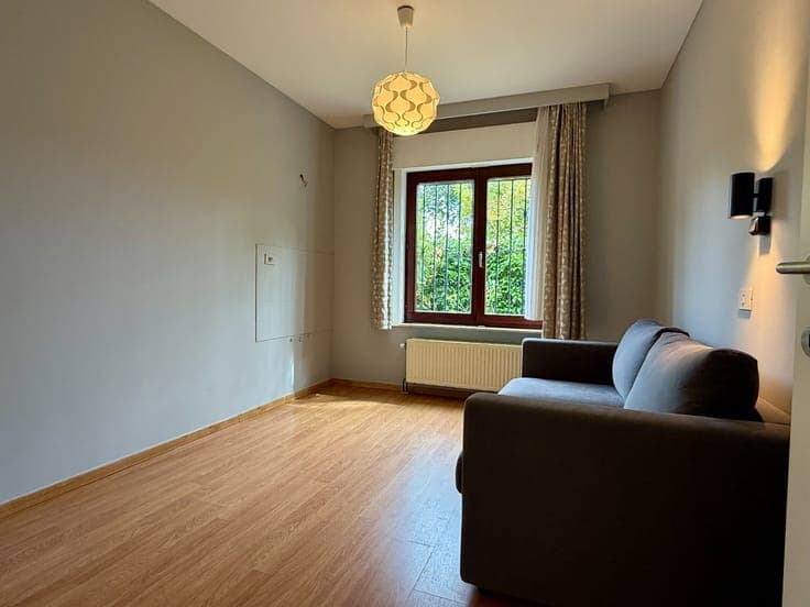Bright villa with garden, terrace and double garage in Sint