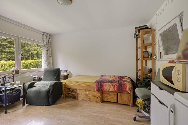 Spacious house with 5 rooms, garage and garden in Koningslo