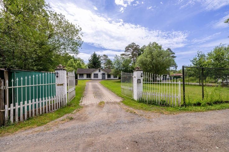 Instapklare bungalow op een prachtig perceel in het groen...