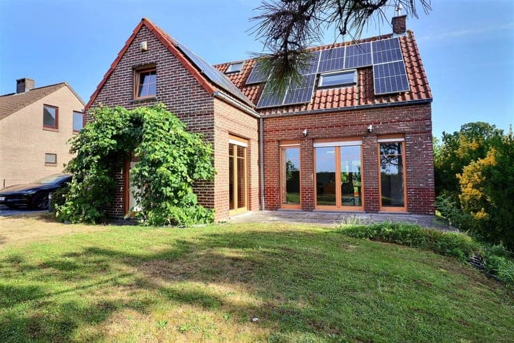 Sale - Villa Silly - 420,000 €