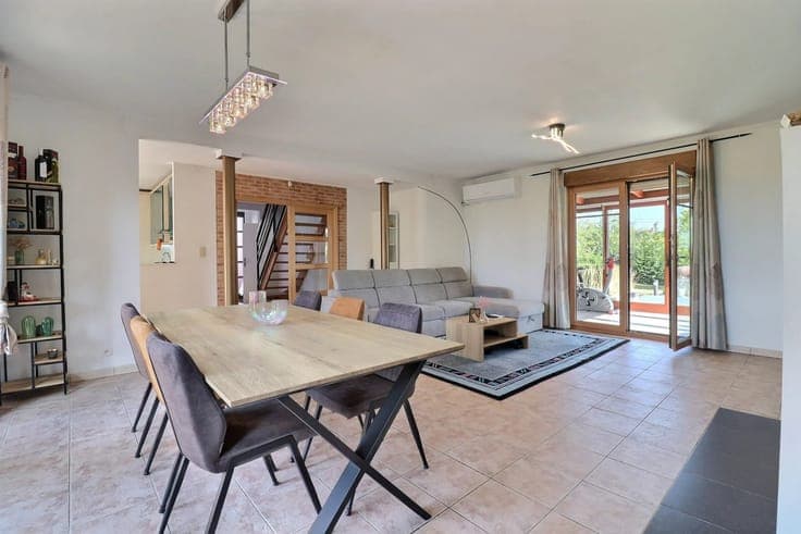Sale - Villa Silly - 420,000 €