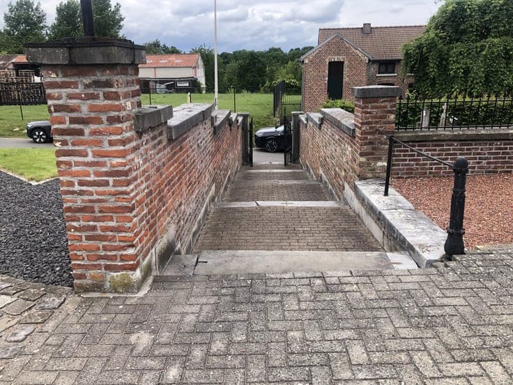 Sale - Building Sint-Truiden - 90,000 €