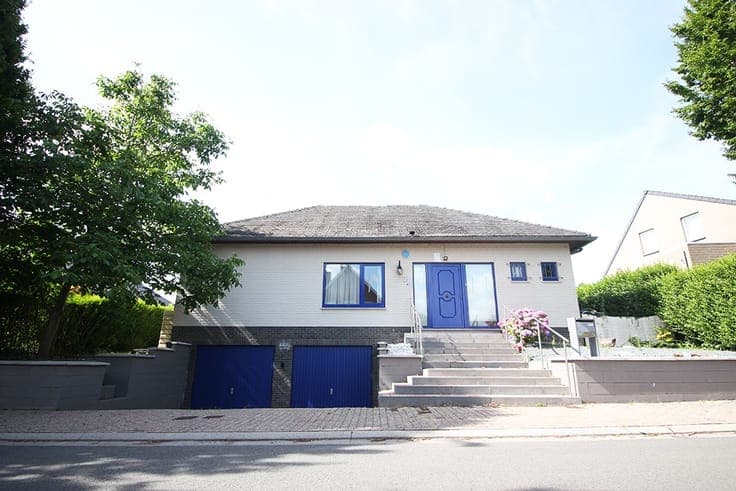 Move-in-ready, energy-efficient home with a sunny garden