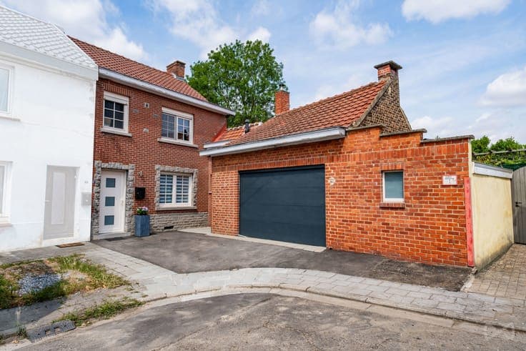 House in Roux