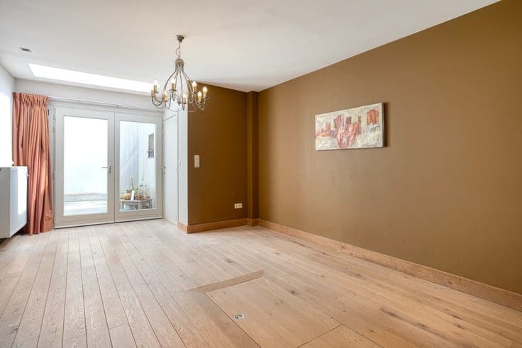 BRUGGE CENTRUM: INSTAPKLARE WONING MET PRACHTIG TERRAS!