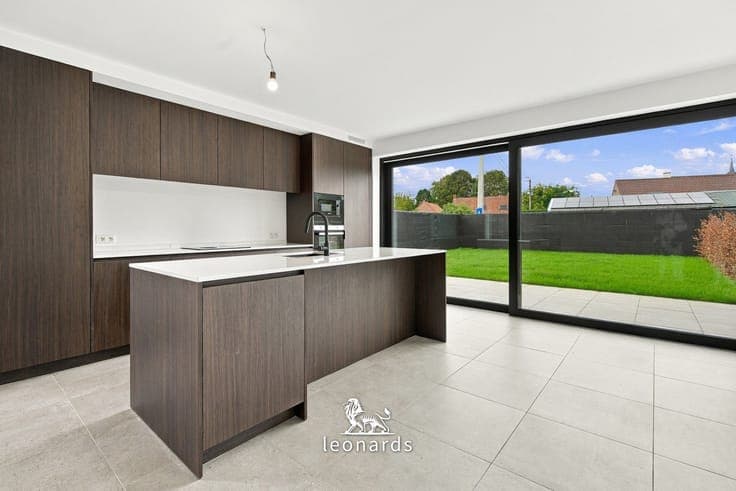 Energy-efficient home near De Gavers (6% VAT possible)