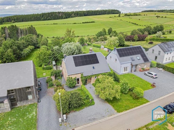Splendid Ardennes villa, 6 bedrooms, very quiet - PEB B