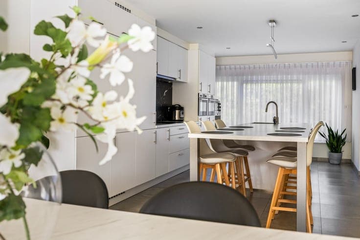 Energiezuinige, instapklare gezinswoning met 4 slaapkamer...
