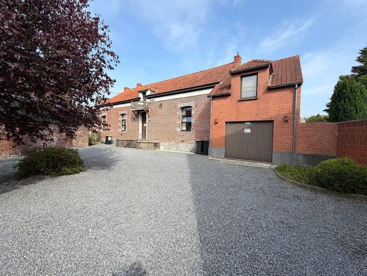 Beautiful house is waiting for you!