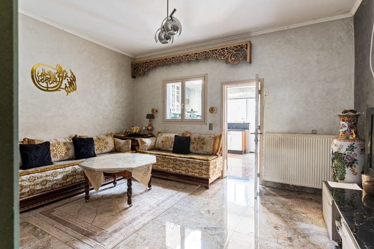 House with 3 to 4 bedrooms near the center of Mechelen