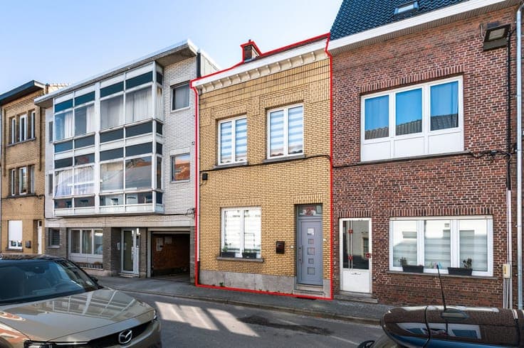 House with 3 to 4 bedrooms near the center of Mechelen