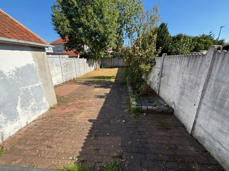 Spacious and bright house with 4 bedrooms and garden