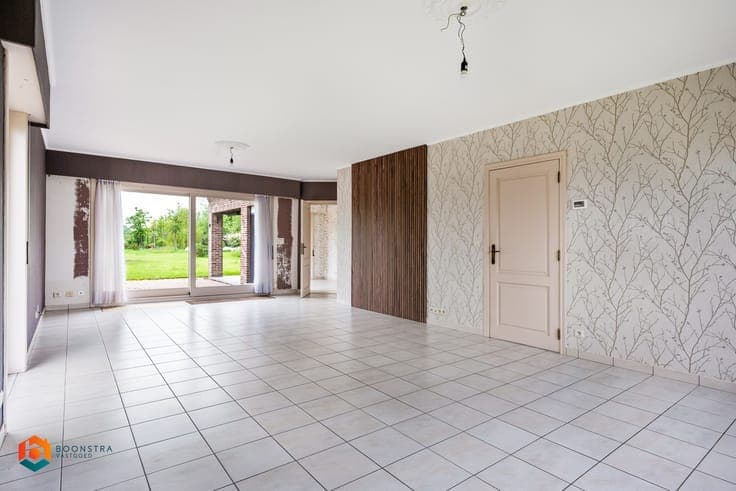 Woning met 3 (mogelijks 4) slpkrs op ruim perceel te Putte