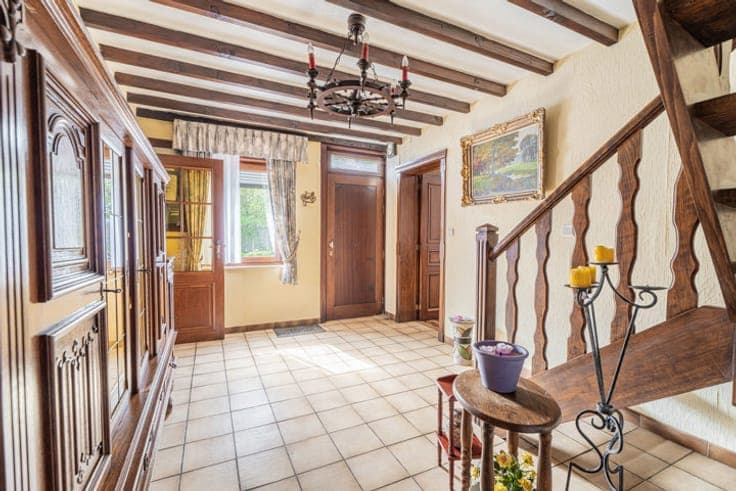 Renovation Property on 21 Are with Potential for 4 Apartment
