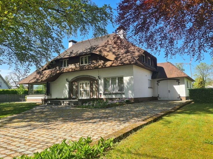 Villa