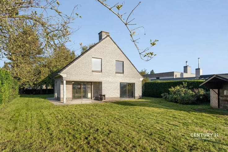 A villa in need of some updating with a stunning rural view!