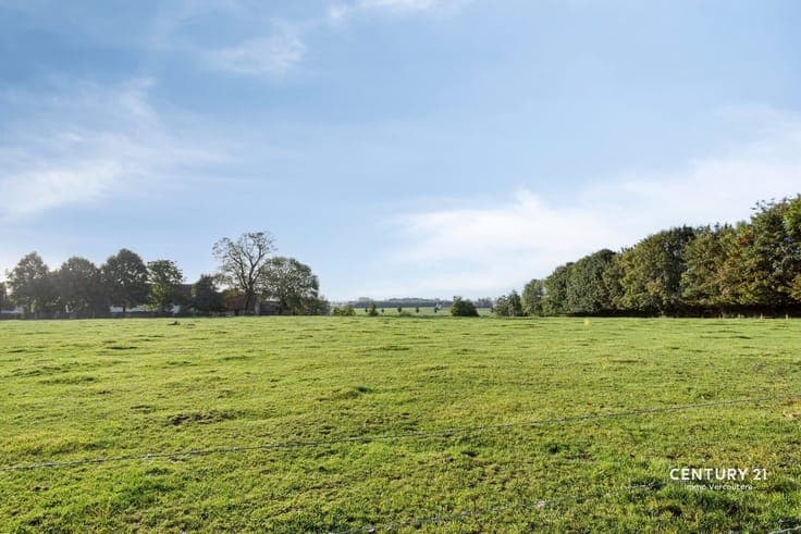 A villa in need of some updating with a stunning rural view!