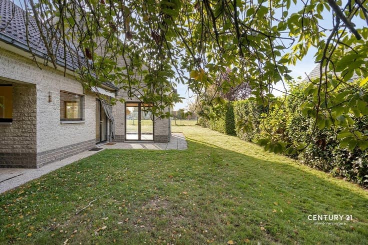 A villa in need of some updating with a stunning rural view!