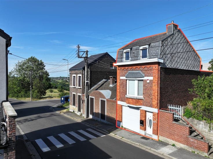 2-bedroom house with terrace