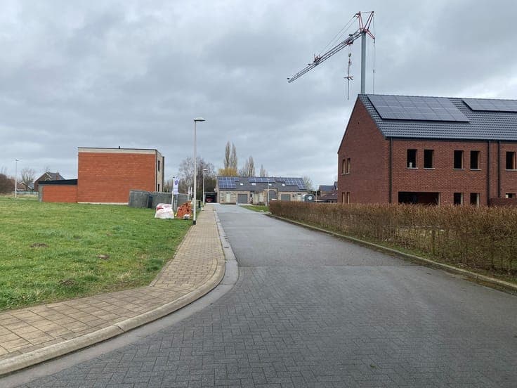 Lot 37 Moderne halfopen woning met zonnepanelen in Borgloon