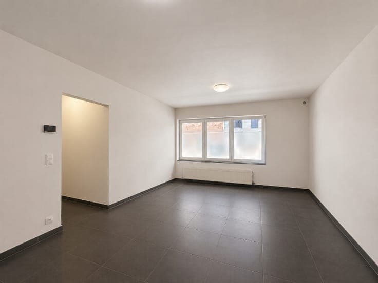 Opbrengsteigendom met 4 appartementen