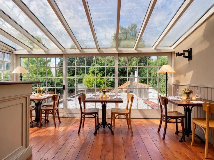 Investment property ±400m² - 3.79a- Terrace ±100m²