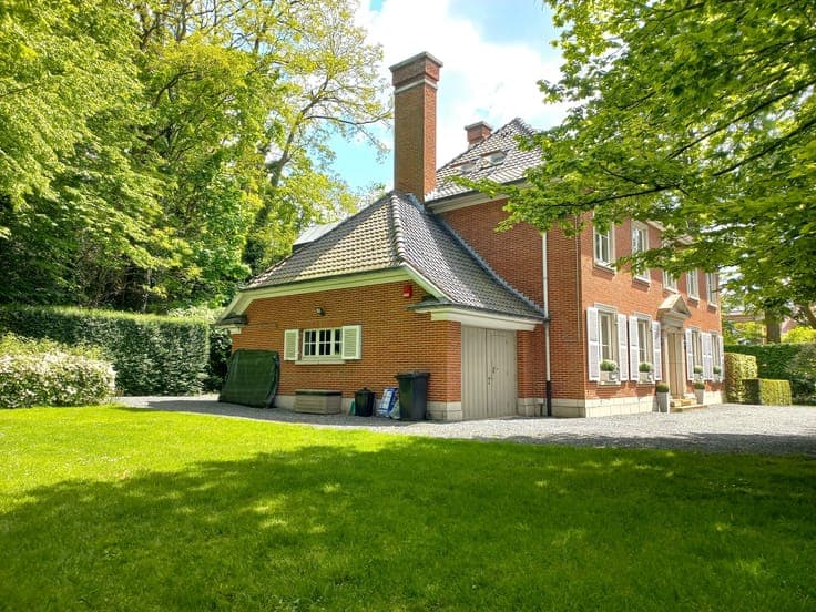 WOLVENDAEL PARK – Superb classic French property.