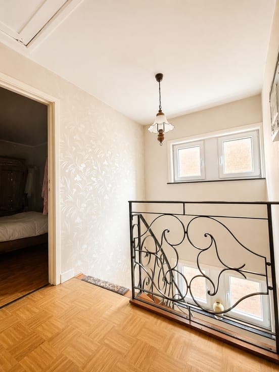 House in Manage