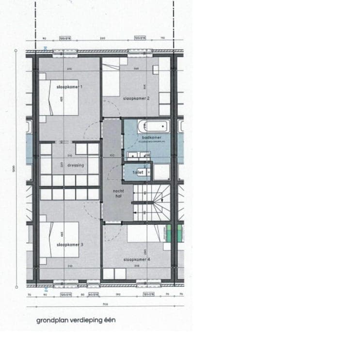 ruime nieuwbouwwoning met 5 slaapkamers in een rustig ach...
