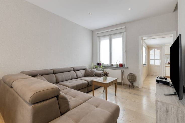Ready to move in house for sale in Voormezele