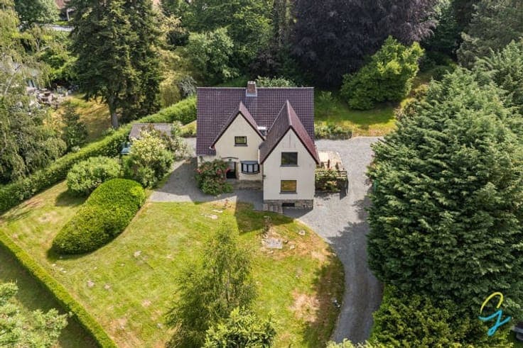 Charming house for sale in a unique place in Geraardsbergen