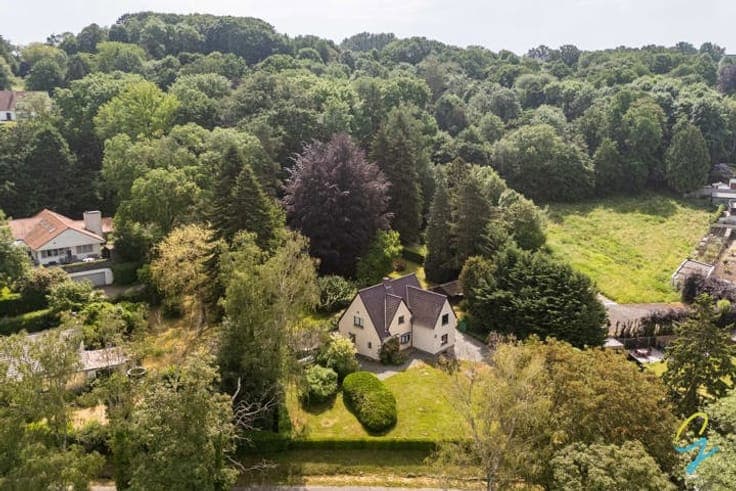 Charming house for sale in a unique place in Geraardsbergen