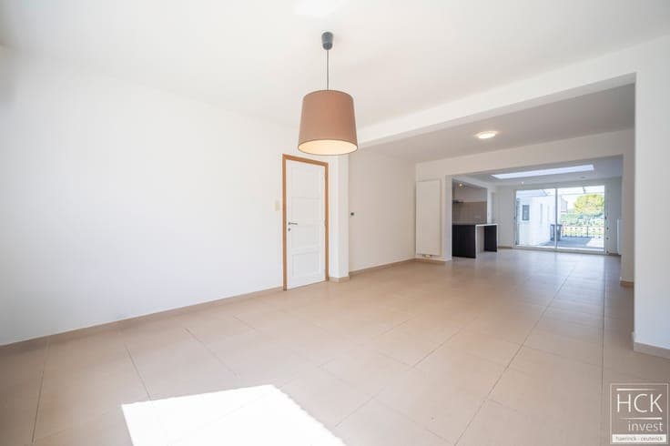 SINT-BAAFS-VIJVE - Instapklare woning met 3 SLPK, én uitw...