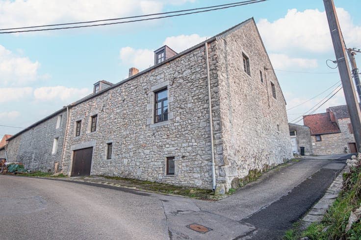Fully renovated house occupied life annuity