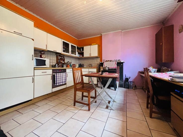 MAGNIFIQUE MAISON - 3CH - ENTOUREE DE BOIS - LUMINEUSE
