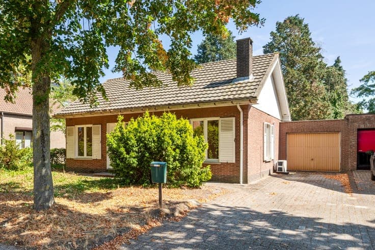 Te renoveren laagbouwwoning op een perceel van 600 m²