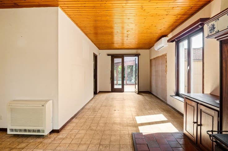 Te renoveren laagbouwwoning op een perceel van 600 m²