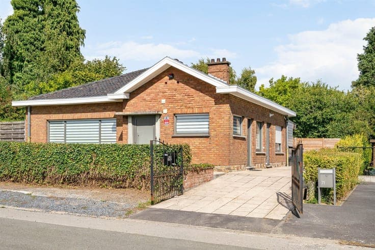 Sturdy, single-story house with three bedrooms in Rekkem