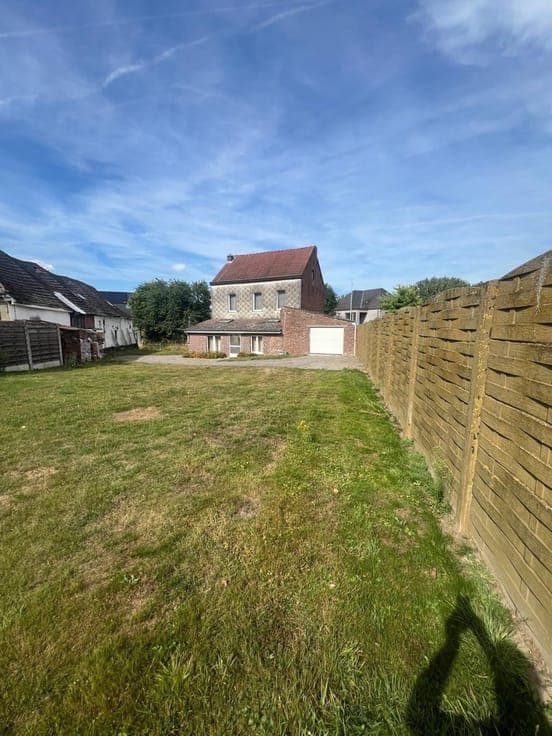 Karaktervolle woning uit 1903 op ruim perceel met grote t...