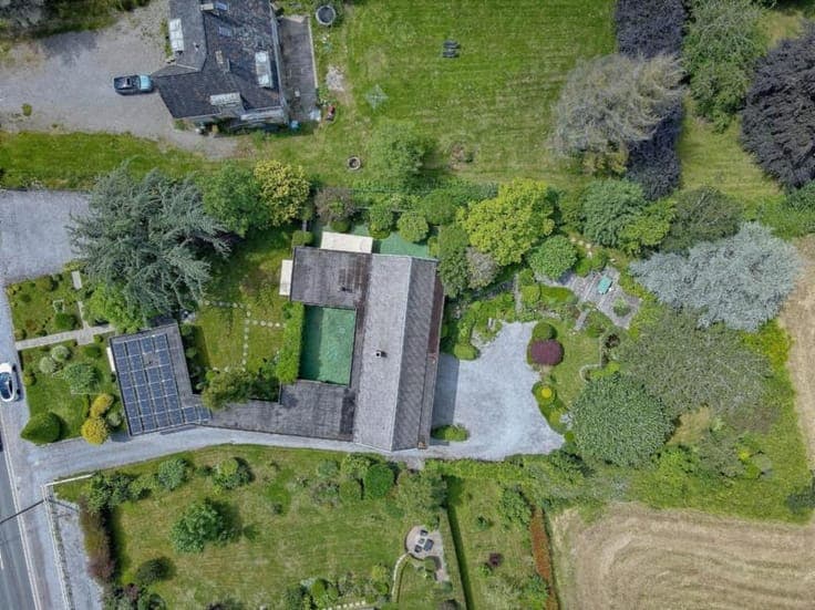 House in Fosses-la-Ville