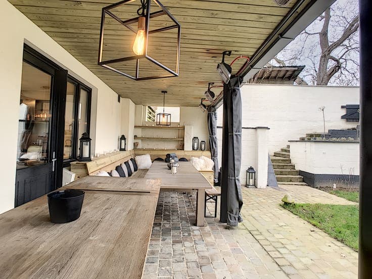 6-bedroom house in a sought-after area in Ohain