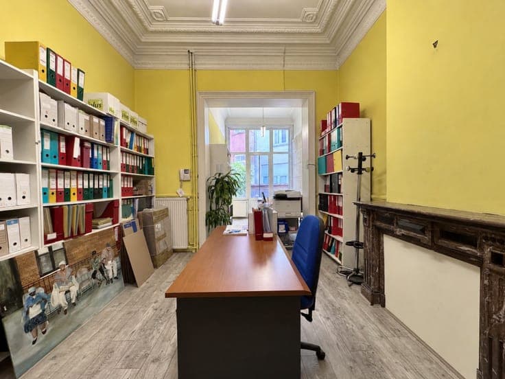 A beautiful late 19th-century neoclassical house - Stéphanie