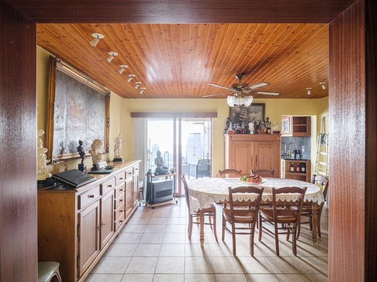 House with four bedrooms and city courtyard in Ledeberg