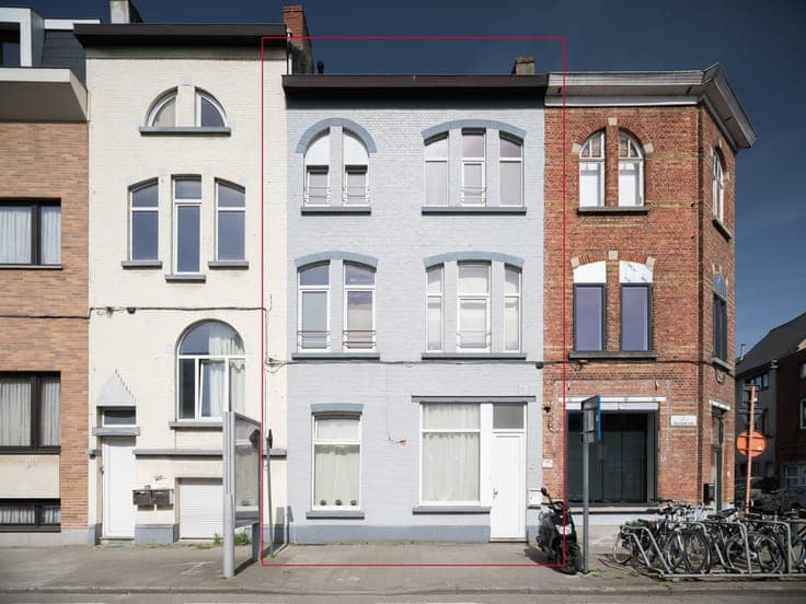 Ready-to-move-in city house in a conveniently accessible lo