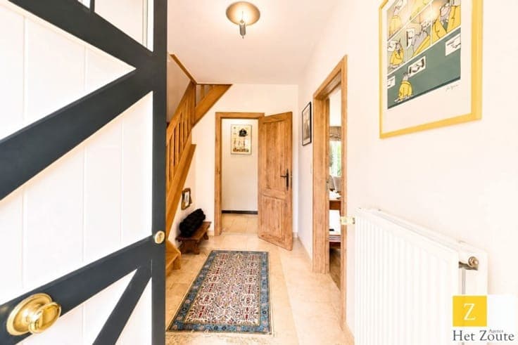 Stijlvolle halfopen woning met 4 slaapkamers