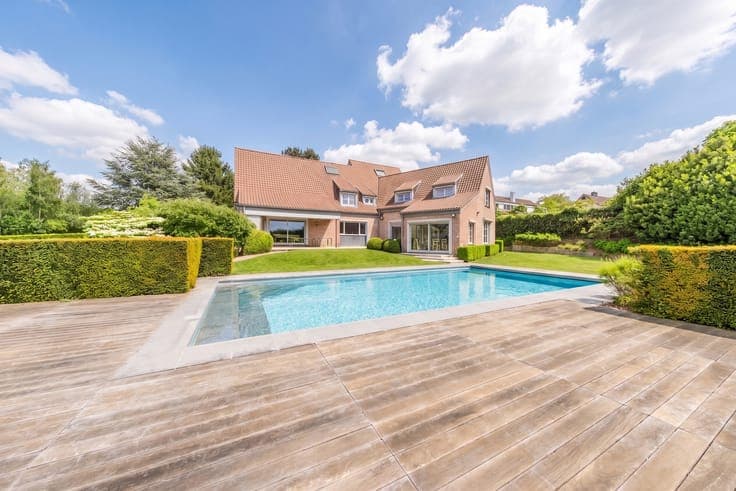 Exceptional Property Nestled in Nature with Stunning Views